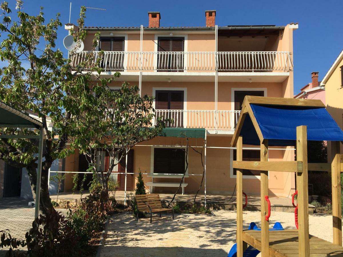 וודיצה Apartments Katarina מראה חיצוני תמונה